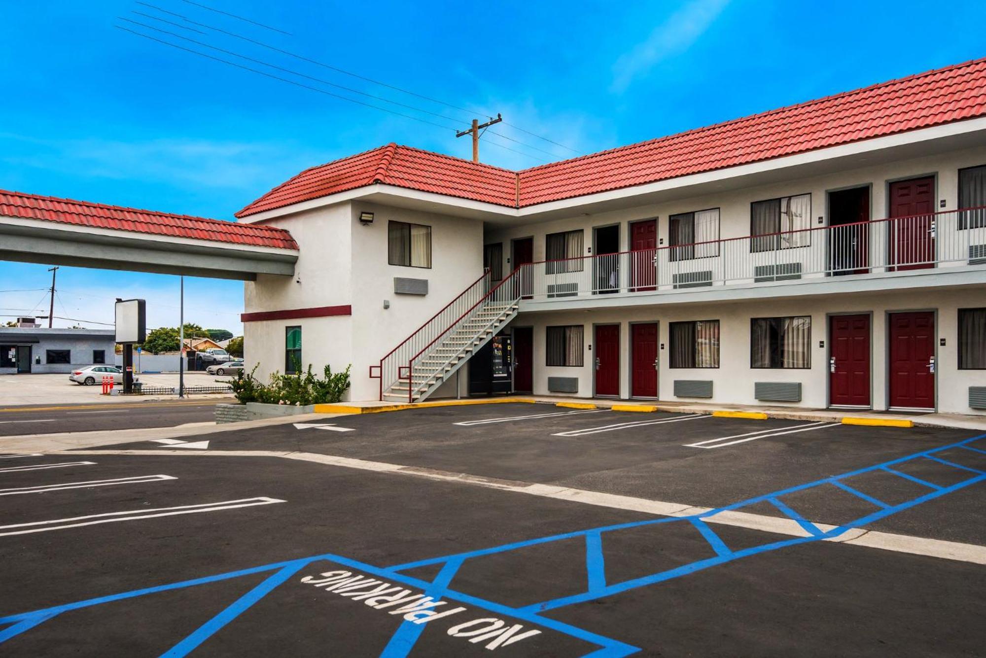 Red Roof Inn Carson - Wilmington, Ca Los Angeles Exterior photo
